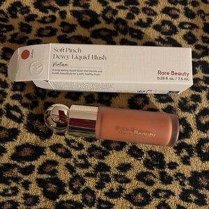 Rare Beauty Soft Pinch Dewy Liquid Blush - Warm Peach